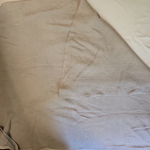 100% Organic Linen gray EILEEN FISHER Poncho - Picture 2 of 3